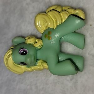 2014 My Little Pony FiM Blind Bag Wave #8 2" Apple Honey Figure Hasbro